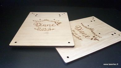 Invitations en bois découpé et gravé au laser