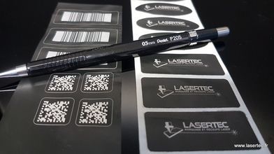 Découpe at gravure laser alu noir 100 µm