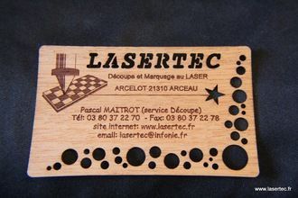 Carte de visite en bois, marquage laser 