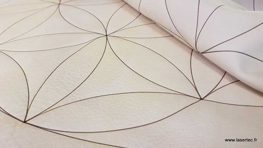 gravure laser sur cuir