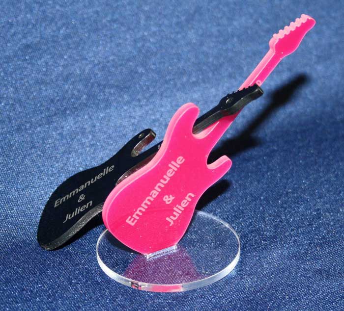 trophée plexi découpé au laser