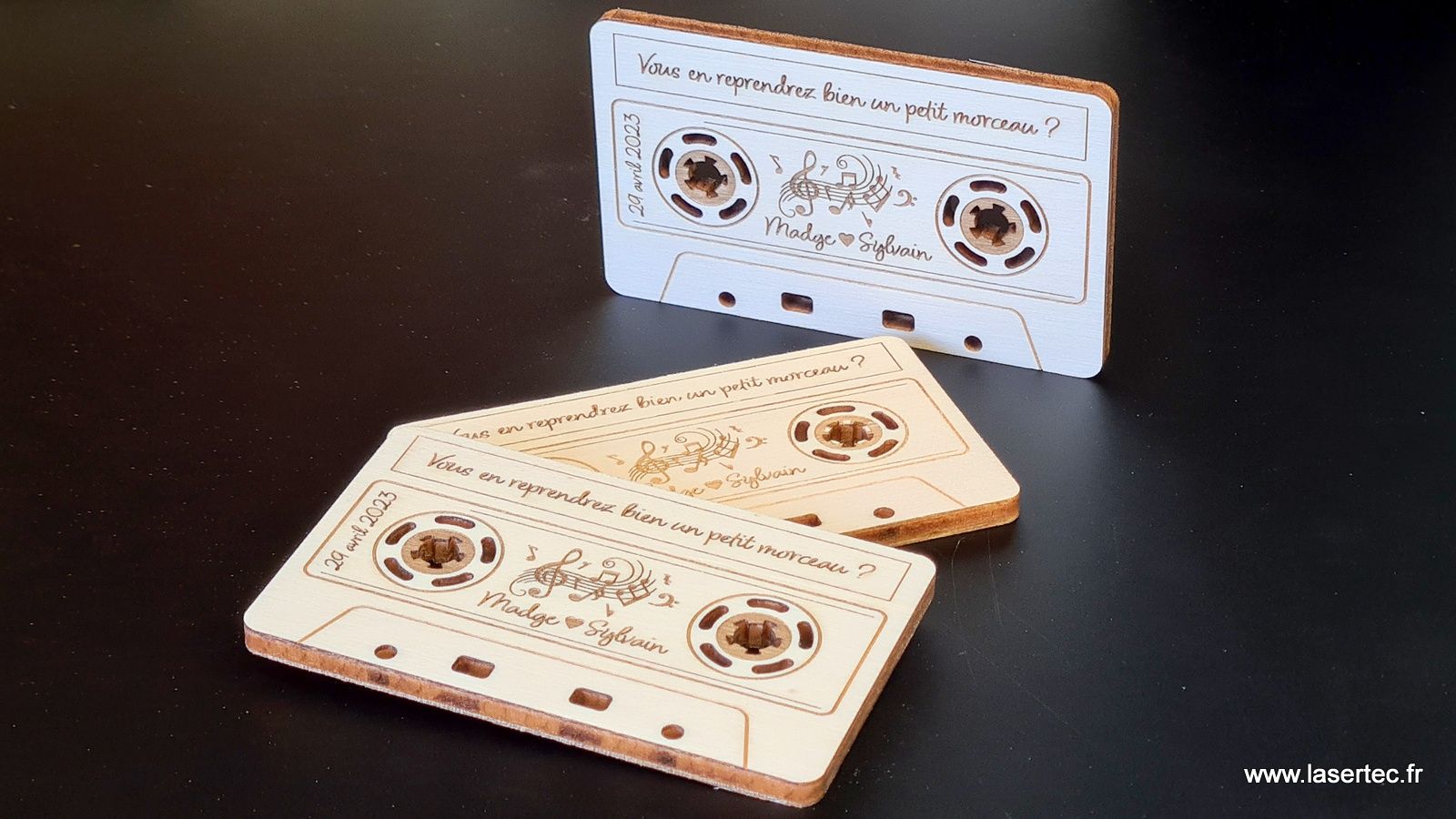 Gravure et découpe de cassette 