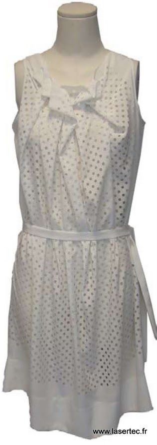 robe découpe laser tissu