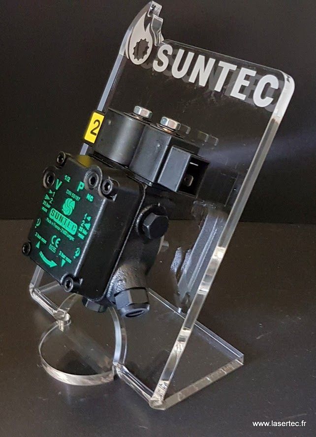 support découpé au laser