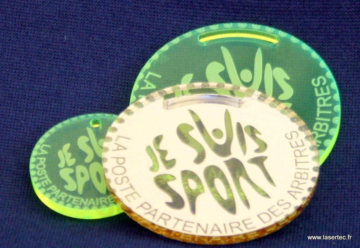 pmma miroir doré gravé au laser